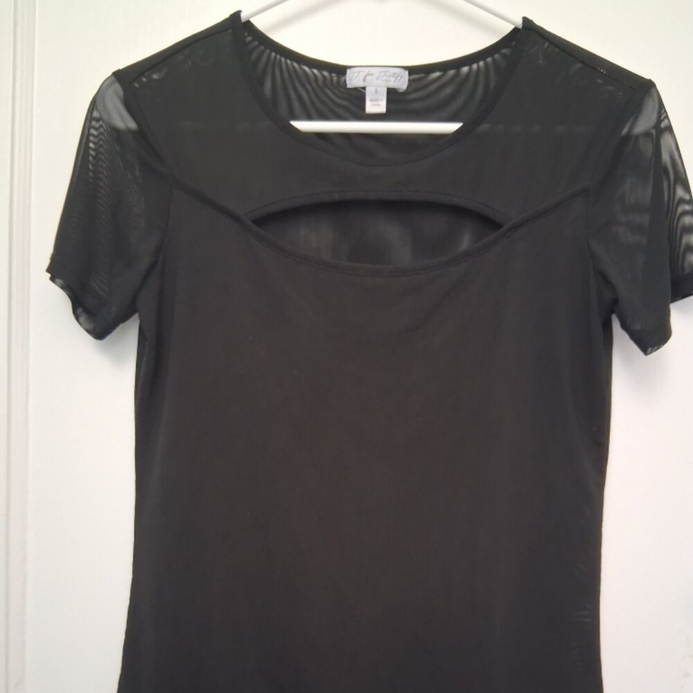 J for Justify Women's Sheer Short Sleeve Shirt